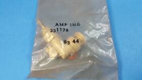 Amp 331176 One Pc- Bnc Connector 50 Ohm Sealed Bag