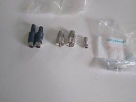 083-168-rfx Amphenol 2 Pl 259 Coax Connectors And Cb Mic 5-pin Din 083-168-rfx Amphenol 2 Pl 259 Coax Connectors And Cb Mic 5-pin Din