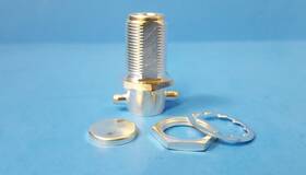 31150 Amphenol 1pc- Connector