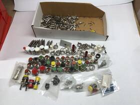 485074 Amphenol Connectors And Other Accessories Lot #2 485074 Amphenol Connectors And Other Accessories Lot #2