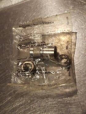 Ug-21b Amphenol 799023553340 New Ug-21b/u Rf Coaxial Connector 74868 Ug-21b Amphenol 799023553340 New Ug-21b/u Rf Coaxial Connector 74868