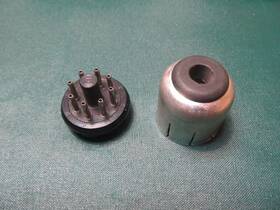 86cp8 Amphenol 86-3-13 8 Pin Octal Male Plug Hood Vintage Usa Cable Connector