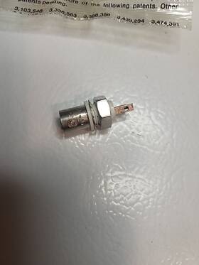 031-236 Amphenol Rf 4 Straight Bulkhead Rf/coaxial Connector Bnc 554-80 944 5a 500v