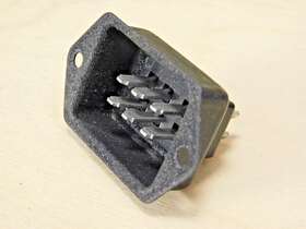 P-306-db Cinch Deep Well Chassis-mount Plug 10 Amps P-306-db Cinch Deep Well Chassis-mount Plug 10 Amps