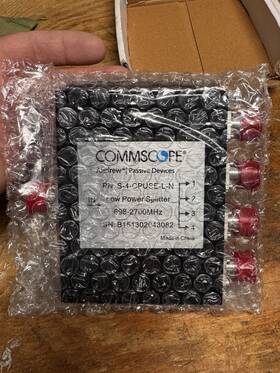 S-4-cpuse-l-ni Commscope 4 Way Low Power Splitter Andrew Pn S-4-cpuse-l-n New In Box S-4-cpuse-l-ni Commscope 4 Way Low Power Splitter Andrew Pn S-4-cpuse-l-n New In Box