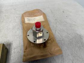 Ad-n01fp-s01fp-41bs00 Eightwood Flange Mount Rf Coaxial Connector Adapter N-type/sma Military Aerospace Surplus Ad-n01fp-s01fp-41bs00 Eightwood Flange Mount Rf Coaxial Connector Adapter N-type/sma Military Aerospace Surplus