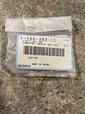 1-766-380-11 Sony Coaxial Connector Bnc Type Dvw-700 Nos