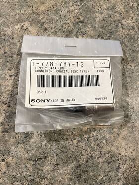 1-778-787-13 Sony Coaxial Connector Bnc Type Dsr-1 Nos 1-778-787-13 Sony Coaxial Connector Bnc Type Dsr-1 Nos