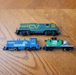Lot Of 3 - Vintage Trains Cv 4927 Engine Conrail 9517 Untested. Fixed Price $24.95.